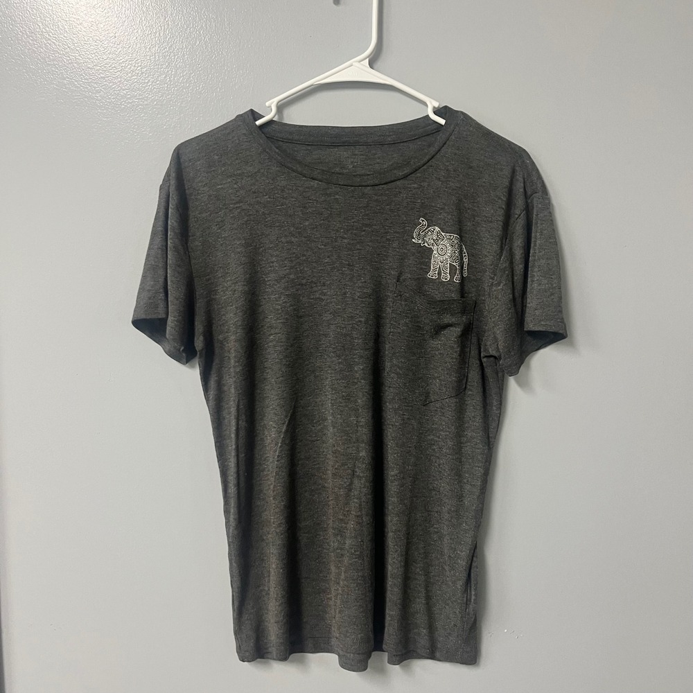 Boho Elephant Graphic Pocket T-Shirt Charcoal Gray Heather Short Sleeve Medium